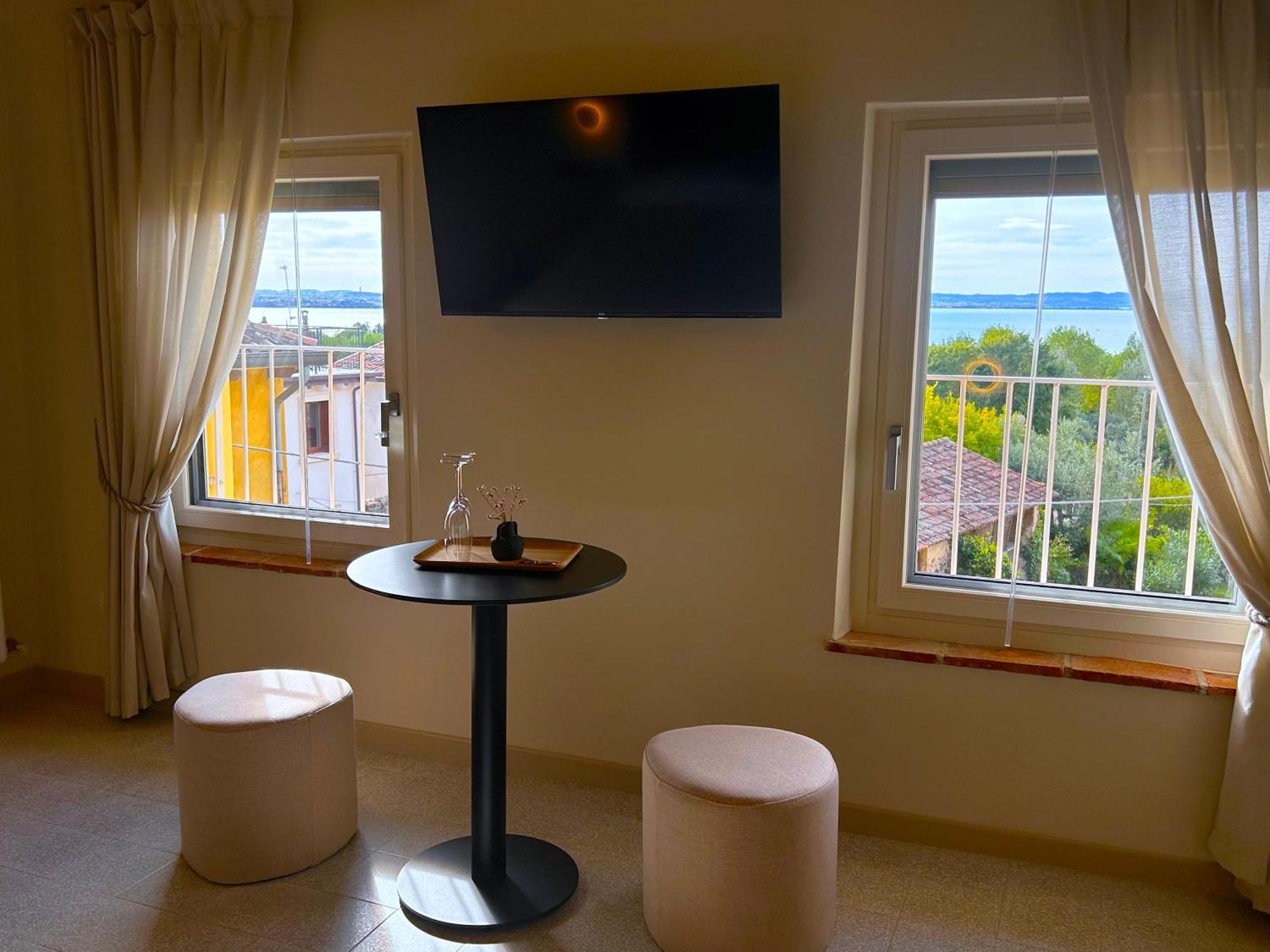The Lake Suites Com - Luxury Stay In Lazise Exterior foto