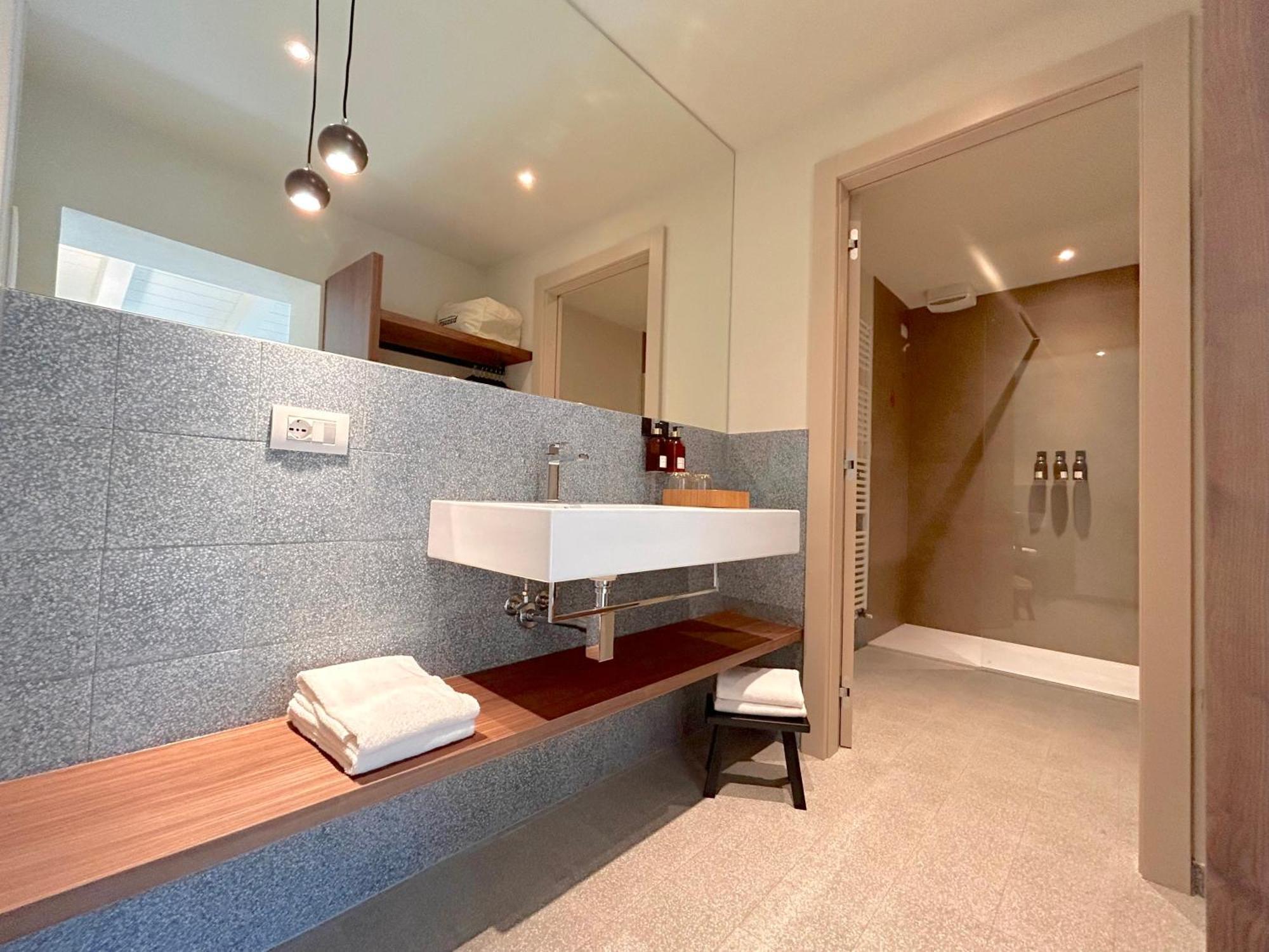 The Lake Suites Com - Luxury Stay In Lazise Exterior foto